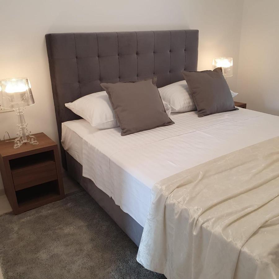 Villa Aquamarine Apartments نوفاليا المظهر الخارجي الصورة