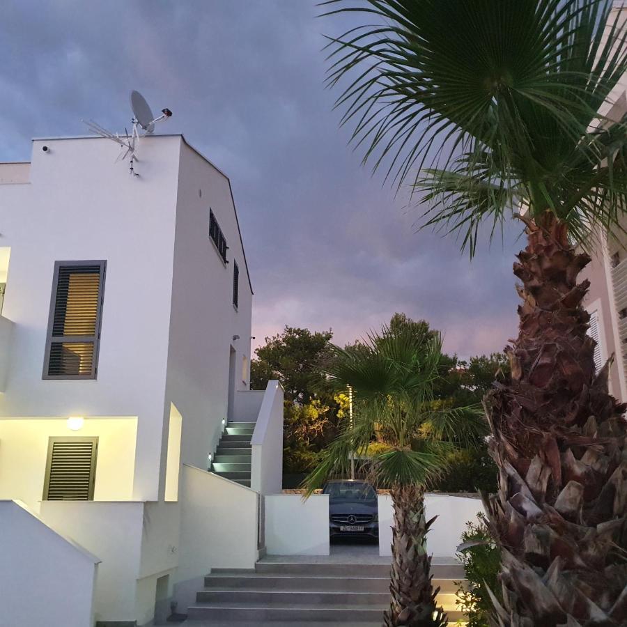 Villa Aquamarine Apartments نوفاليا المظهر الخارجي الصورة