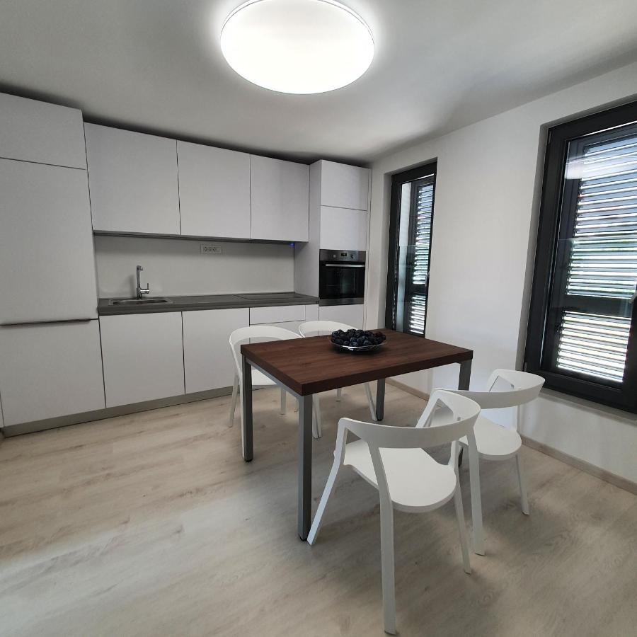 Villa Aquamarine Apartments نوفاليا المظهر الخارجي الصورة
