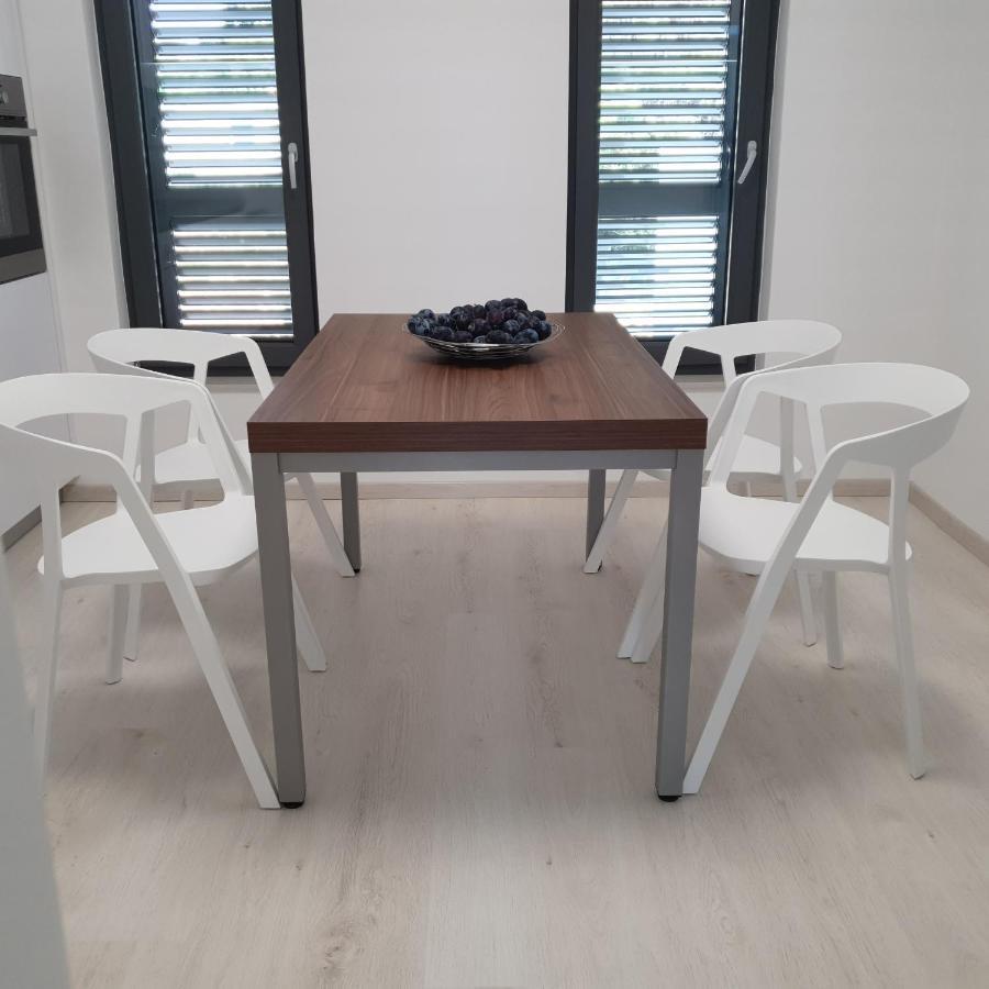Villa Aquamarine Apartments نوفاليا المظهر الخارجي الصورة