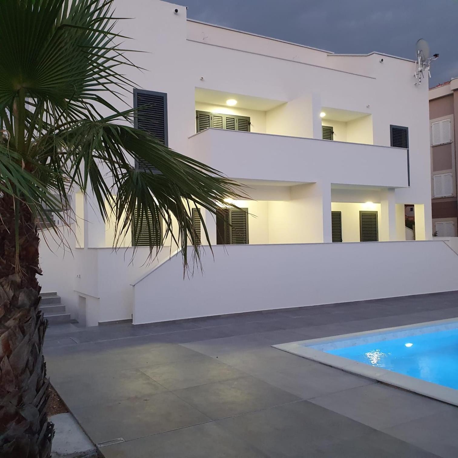 Villa Aquamarine Apartments نوفاليا الغرفة الصورة